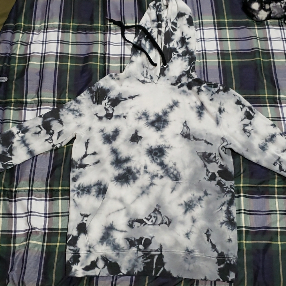 Forever 21 Men ( Medium Women) Grey Tie Dye Hoodie